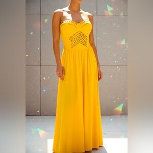 House of CB/Celeb Boutique Yellow Studded
Bustier Maxi Dress size small
